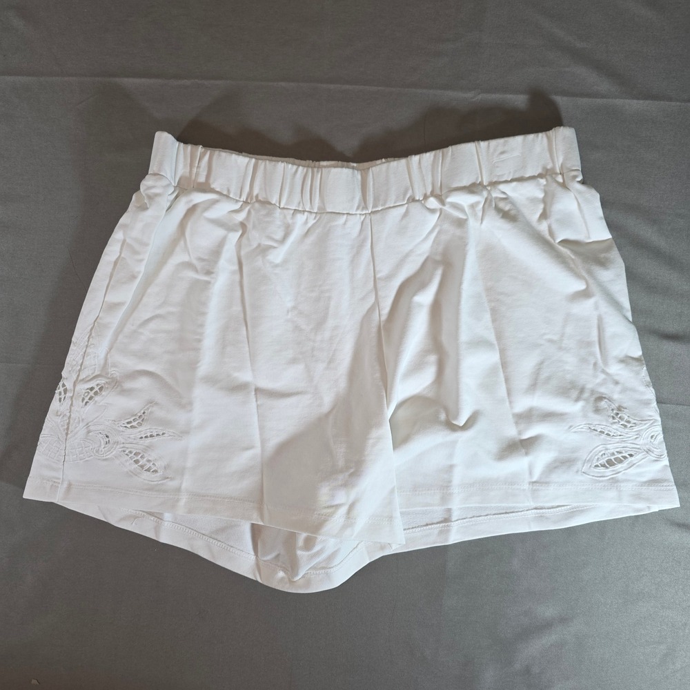 A New Day Womens White Eyelet Embroidered Elastic Waist Shorts M PID-71303L